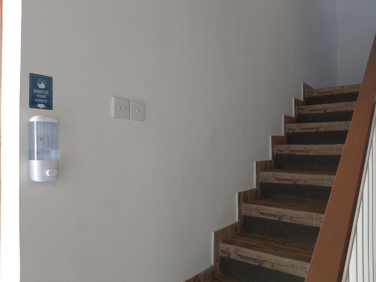 Готель Genta House Кута Екстер'єр фото