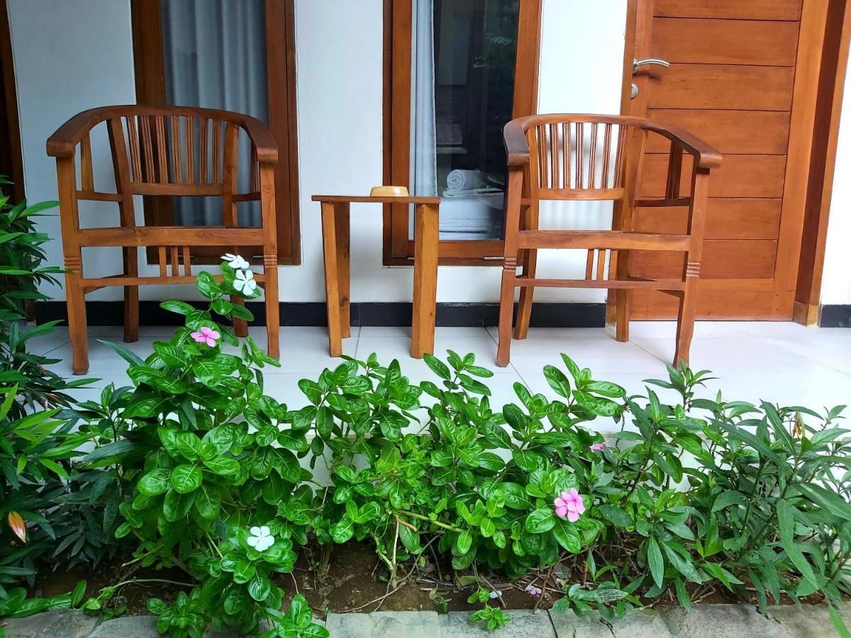 Готель Genta House Кута Екстер'єр фото
