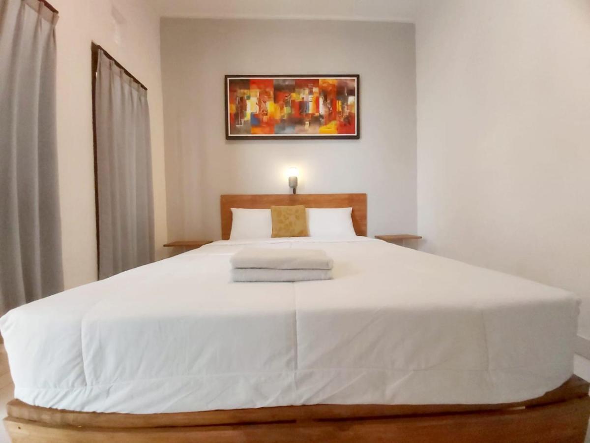Готель Genta House Кута Екстер'єр фото